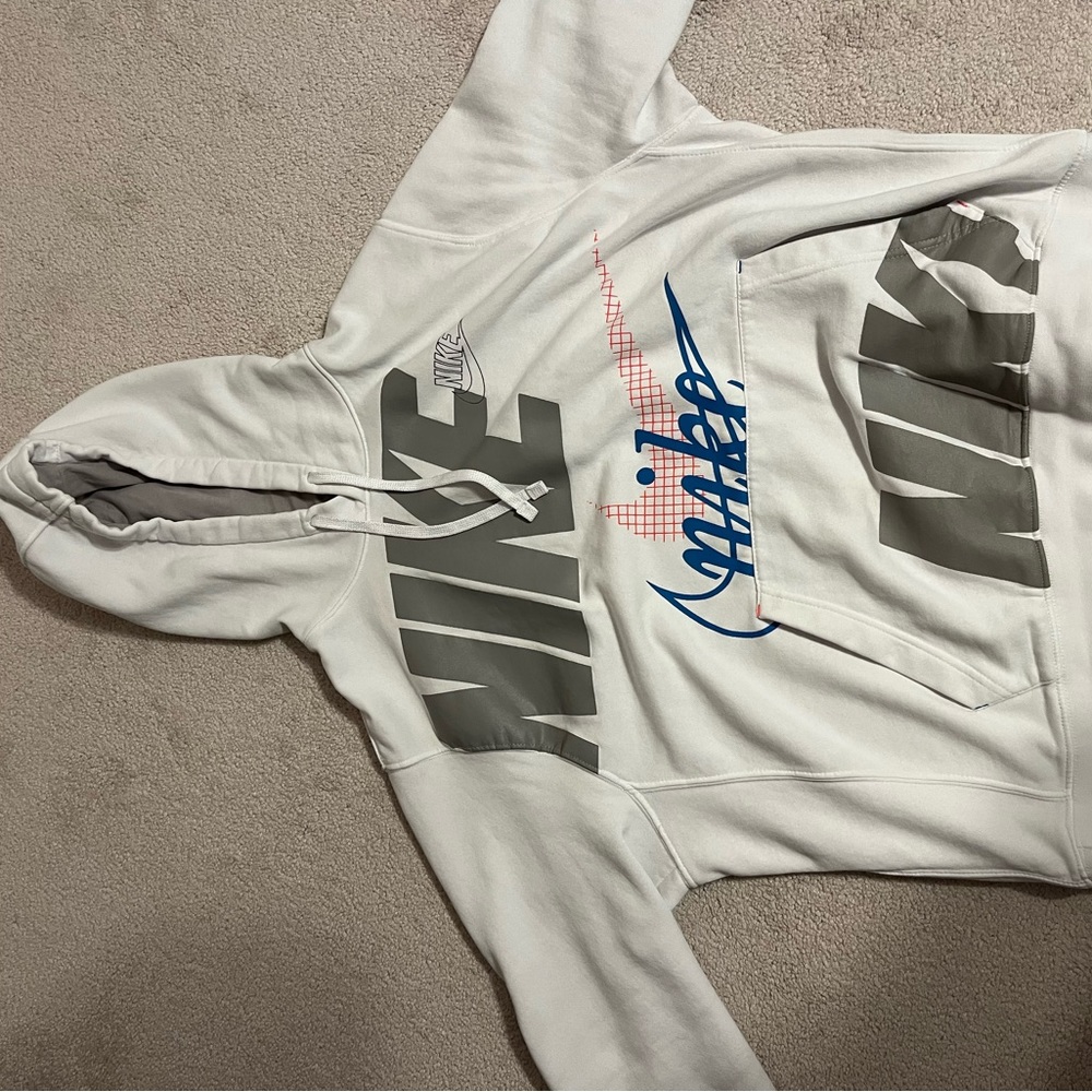 Nike hoodie
